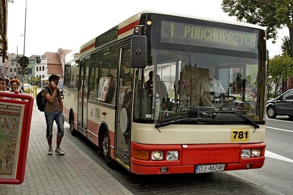 autobusy-mzk-nie-dla-rowerow-to-jakis-absurd-twierdzi-czytelniczka-41239