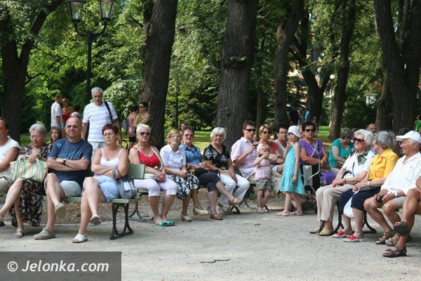 modzi-artysci-pokazali-co-im-w-duszy-gra-publicznosci-sie-podobao-foto-41245