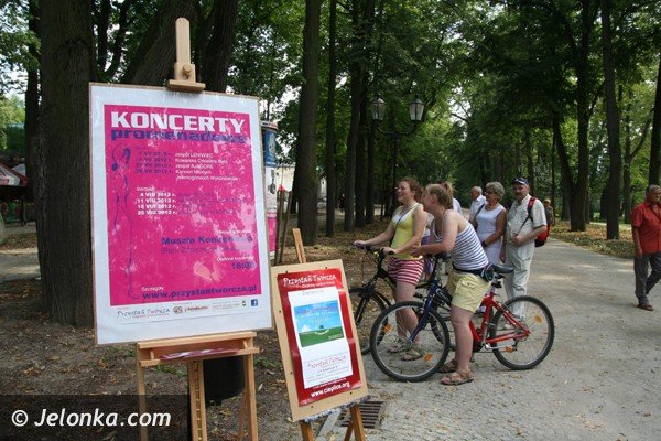 modzi-artysci-pokazali-co-im-w-duszy-gra-publicznosci-sie-podobao-foto-41245