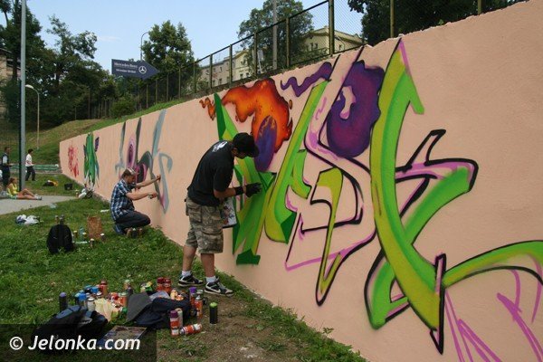 graffiti-jam-przy-sp-nr-13-jeszcze-dzisiaj-warto-zobaczyc-writerow-w-akcji-foto-41246