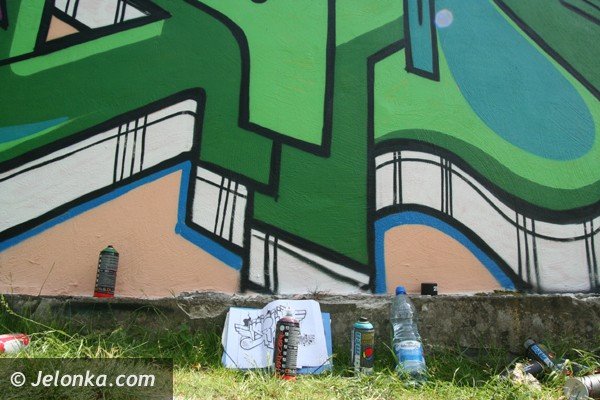 graffiti-jam-przy-sp-nr-13-jeszcze-dzisiaj-warto-zobaczyc-writerow-w-akcji-foto-41246