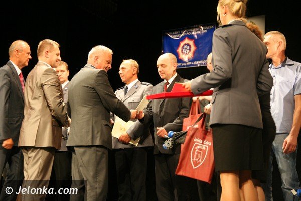 uczcili-swieto-policji-w-zdrojowym-teatrze-animacji-foto-41281