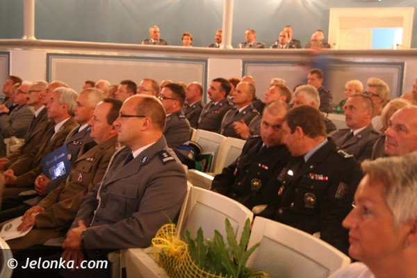 uczcili-swieto-policji-w-zdrojowym-teatrze-animacji-foto-41281