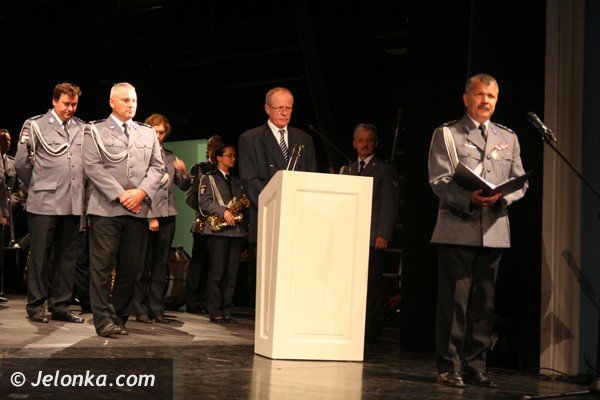 uczcili-swieto-policji-w-zdrojowym-teatrze-animacji-foto-41281