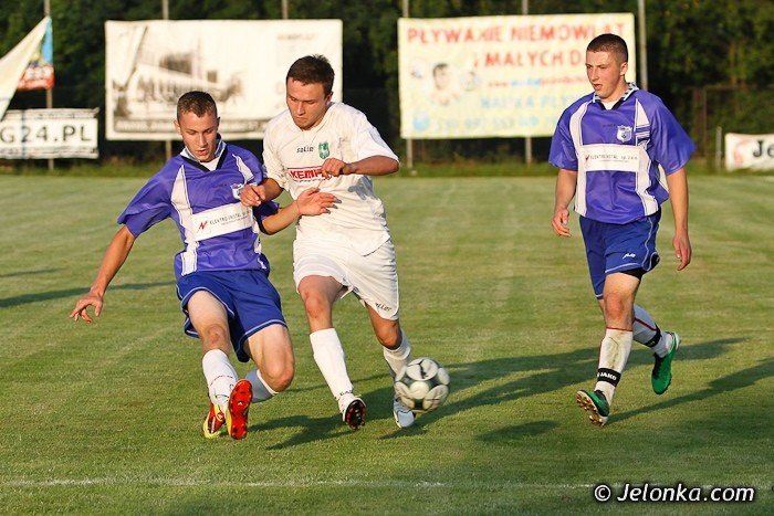 lotnik-pokona-czwartoligowca-foto-41299