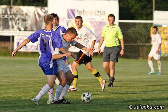 lotnik-pokona-czwartoligowca-foto-41299