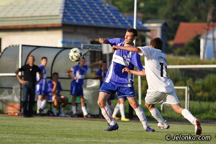 lotnik-pokona-czwartoligowca-foto-41299