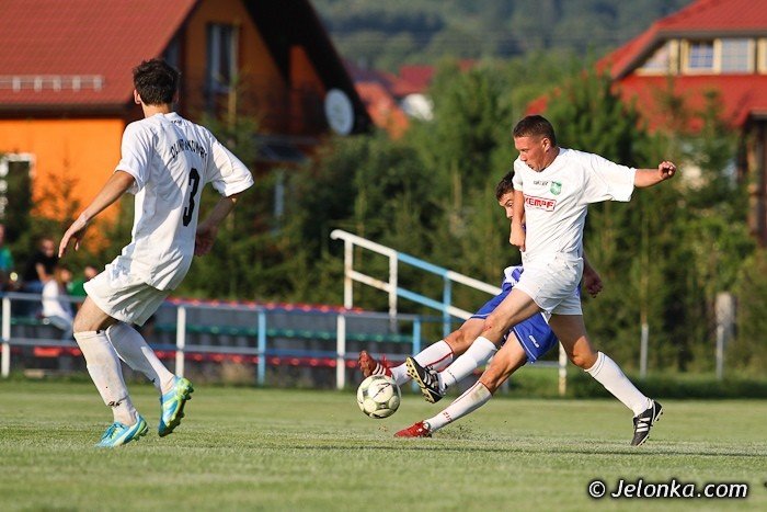 lotnik-pokona-czwartoligowca-foto-41299