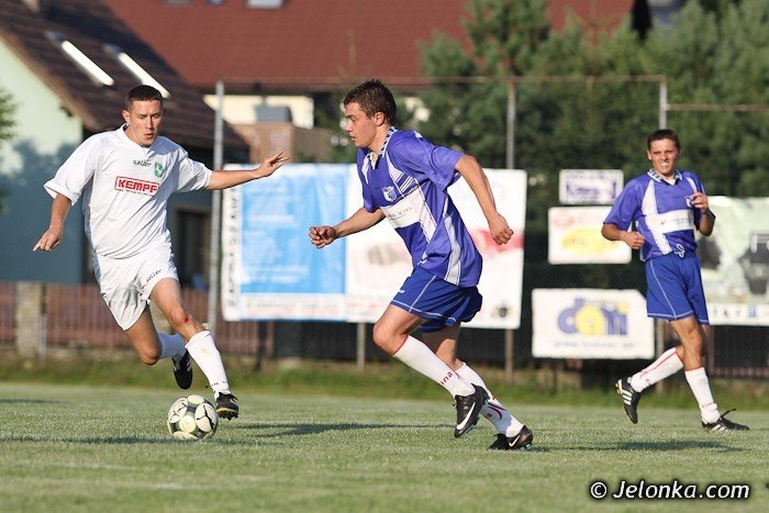 lotnik-pokona-czwartoligowca-foto-41299