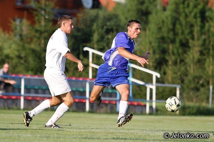 lotnik-pokona-czwartoligowca-foto-41299