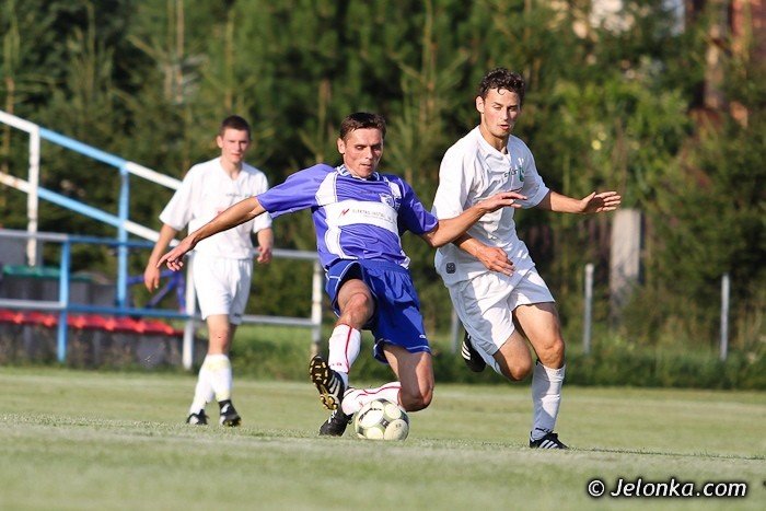 lotnik-pokona-czwartoligowca-foto-41299