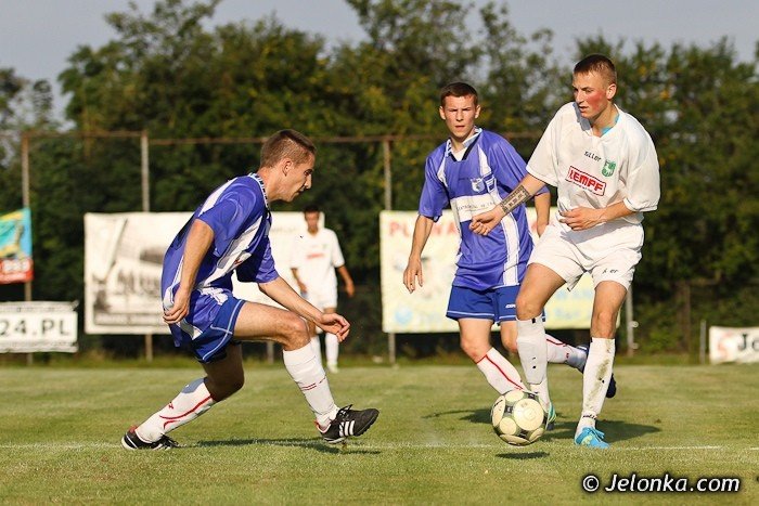 lotnik-pokona-czwartoligowca-foto-41299