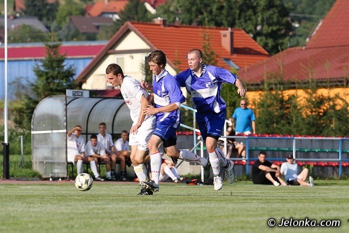 lotnik-pokona-czwartoligowca-foto-41299