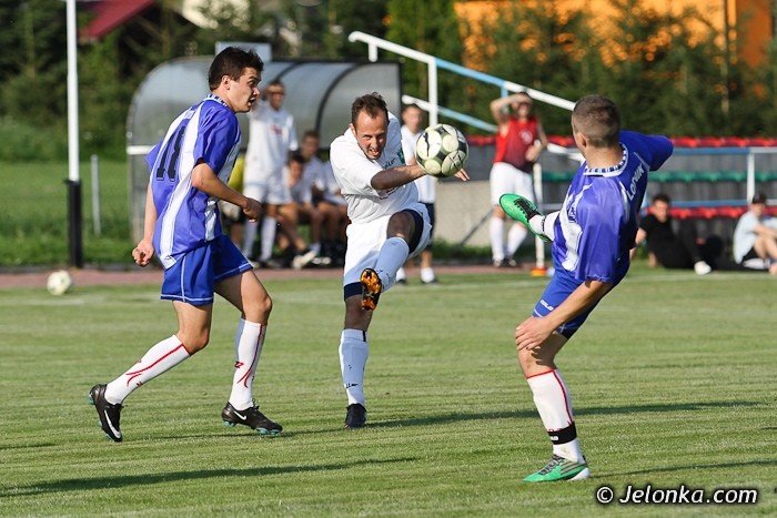 lotnik-pokona-czwartoligowca-foto-41299