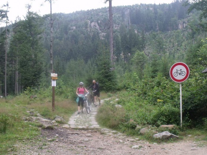 propozycja-na-weekend-poznajmy-abski-do-i-jego-wodospady-foto-41315