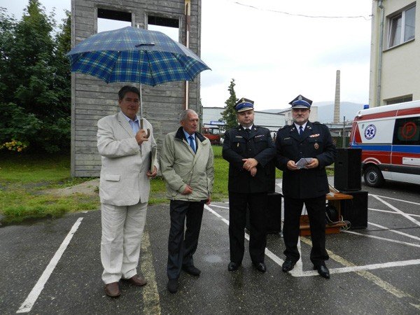 strazacy-podziekowali-darczyncom-za-pomoc-w-remoncie-siedziby-foto-41329