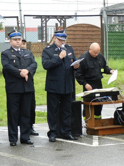 strazacy-podziekowali-darczyncom-za-pomoc-w-remoncie-siedziby-foto-41329