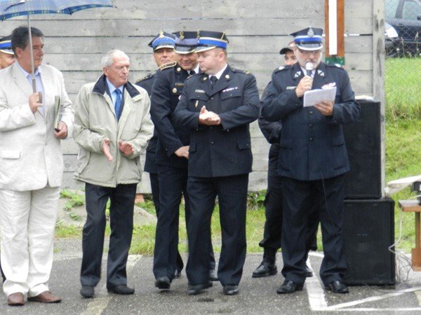 strazacy-podziekowali-darczyncom-za-pomoc-w-remoncie-siedziby-foto-41329