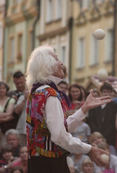 teatry-uliczne-hasay-po-rynku-brawo-mowili-widzowie-foto-41338