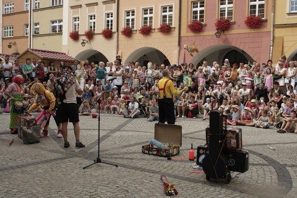 glinoludy-opanoway-wczoraj-jelenia-gore-fina-festiwalu-teatrow-ulicznych-foto-41352