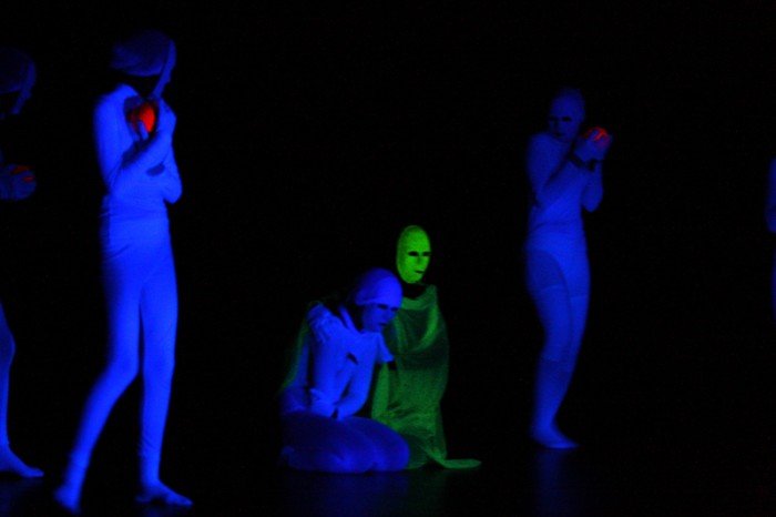 teatr-swiatem-malowany-w-muflonie-foto-41398