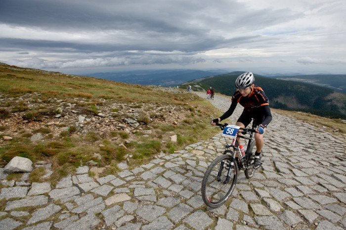 wjazd-rowerami-na-sniezke-juz-w-ten-weekend-warto-to-zobaczyc-41407