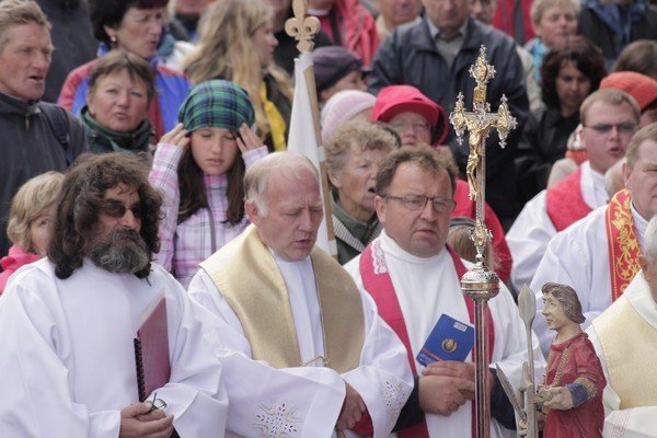 wielka-uroczystosc-na-sniezce-w-dzien-sw-wawrzynca-foto-41421