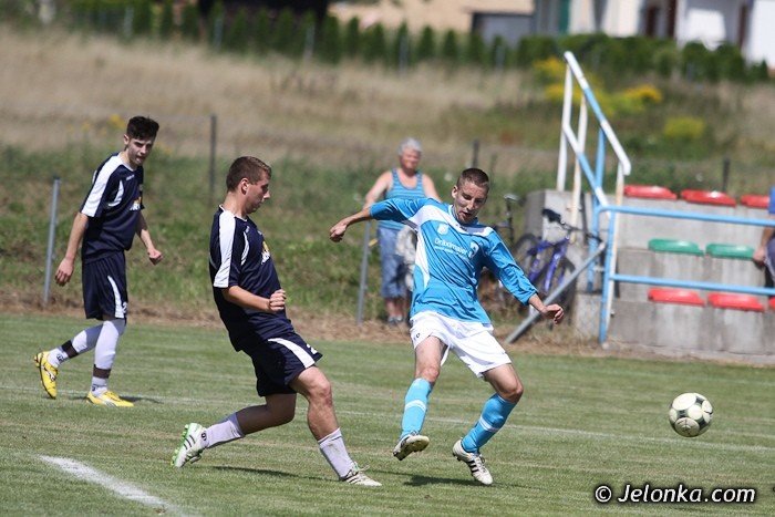 okregowka-gminne-derby-i-puchar-wojta-dla-lotnika-foto-41481
