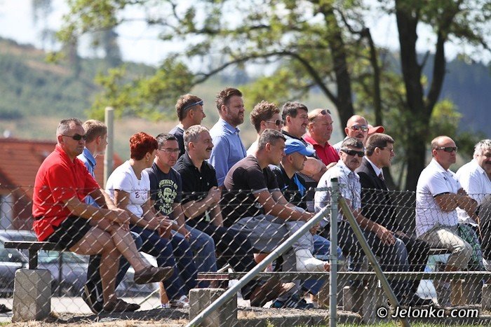 okregowka-gminne-derby-i-puchar-wojta-dla-lotnika-foto-41481