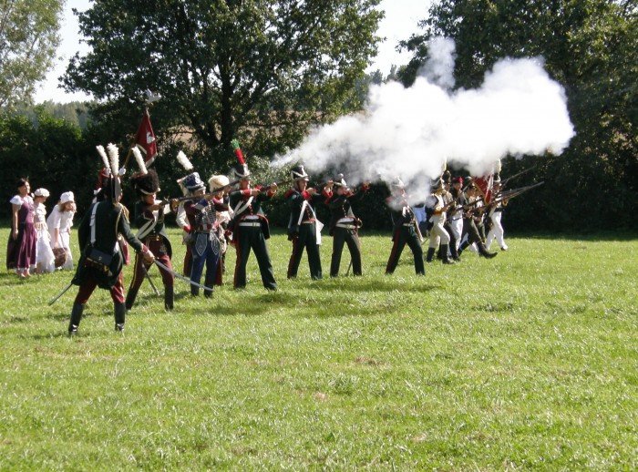 w-mojeszu-fredro-wojska-napoleonskie-zabawa-i-pysznosci-warto-tam-sie-wybrac-w-niedziele-foto-41516