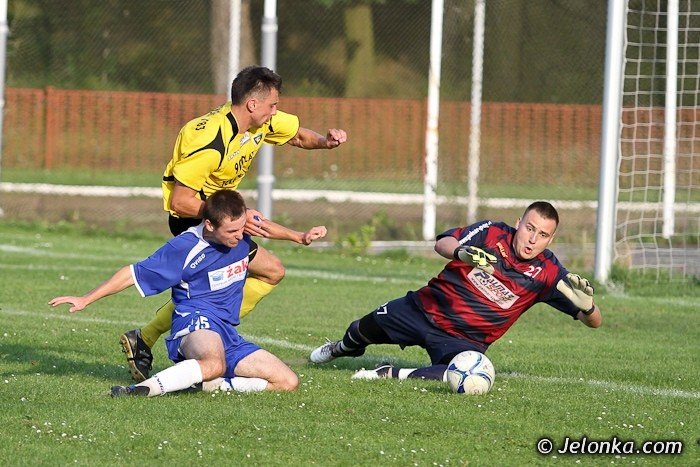 karkonosze-rozbiy-beniaminka-i-sa-wiceliderem-foto-41524