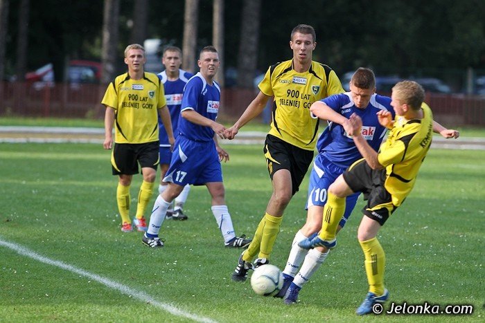 karkonosze-rozbiy-beniaminka-i-sa-wiceliderem-foto-41524