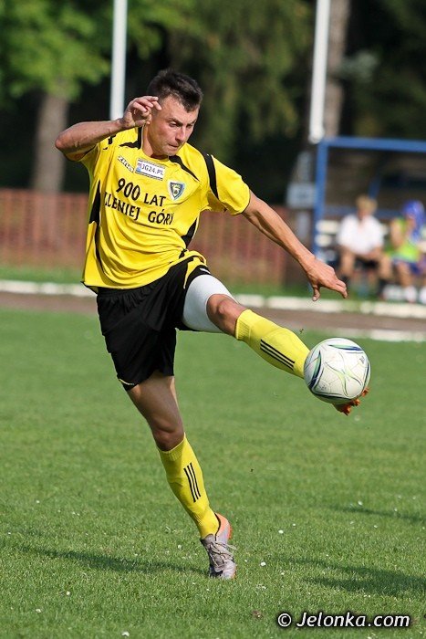 karkonosze-rozbiy-beniaminka-i-sa-wiceliderem-foto-41524
