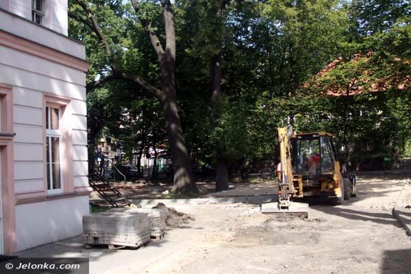 budowa-placu-rekreacyjnego-dla-niepenosprawnych-dzieci-na-pometku-41545