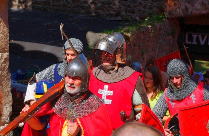 chojnik-oblegany-ale-nie-zdobyty-czyli-turniejowe-zmagania-na-zamku-foto-41553