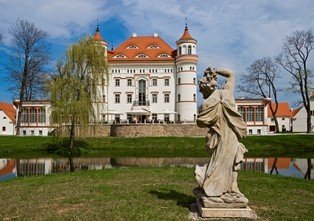 bajkowa-dolina-paacow-i-ogrodow-41604