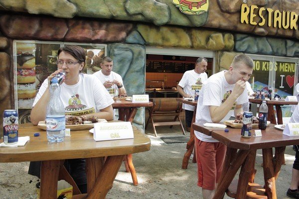 objedli-sie-zeberkami-i-zdobyli-nagrody-foto-41635