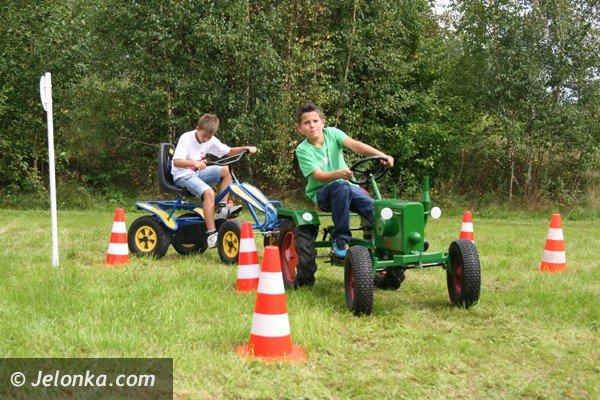 rodzinny-festyn-w-piastowie-na-sportowo-foto-41646