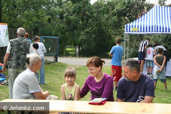 rodzinny-festyn-w-piastowie-na-sportowo-foto-41646