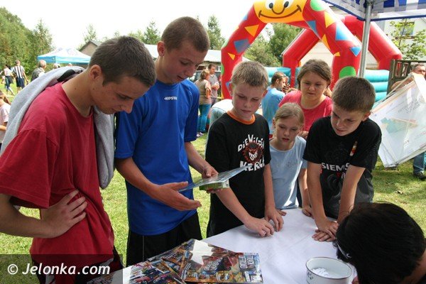rodzinny-festyn-w-piastowie-na-sportowo-foto-41646
