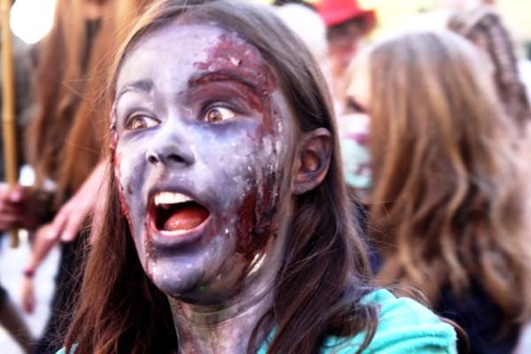 parada-zombi-wiecej-takich-imprez-mowili-uczestnicy-marszu-i-widzowie-foto-41673
