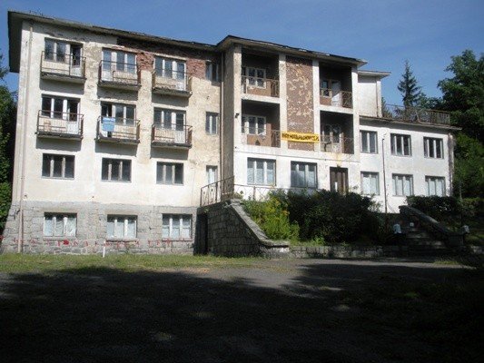 swiete-prawo-wasnosci-czyli-dlaczego-nie-mozna-rozwinac-turystyki-i-rekreacji-nad-zalewem-pilchowickim-foto-41678