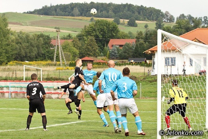 lotnik-zwycieski-po-meczarniach-na-wasne-zyczenie-foto-41748