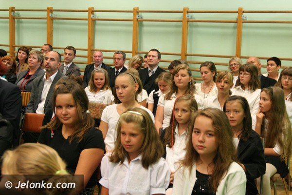 jeleniogorskie-szkoy-rozpoczey-nowy-rok-41763