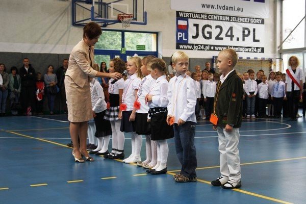 jeleniogorskie-szkoy-rozpoczey-nowy-rok-41763