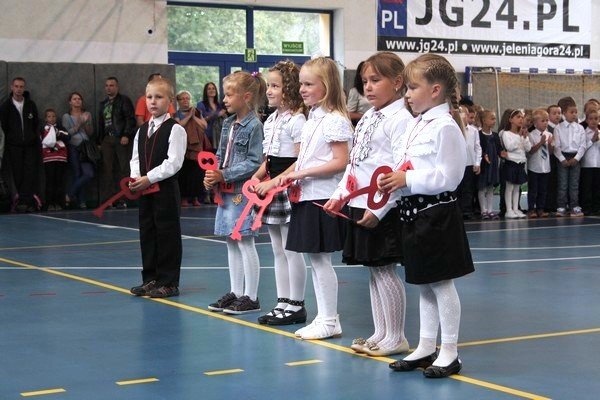 jeleniogorskie-szkoy-rozpoczey-nowy-rok-41763