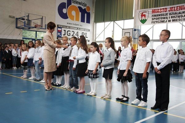 jeleniogorskie-szkoy-rozpoczey-nowy-rok-41763