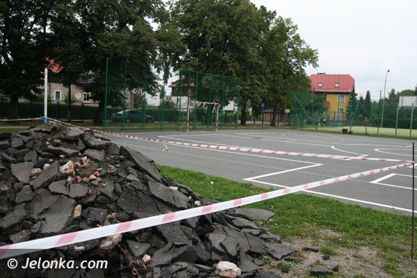 nowy-plac-zabaw-w-sobieszowskiej-szkole-podstawowej-nr-15-41776