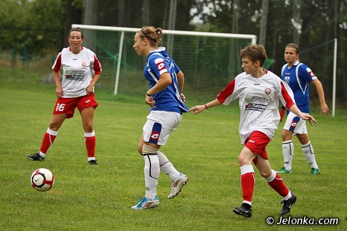 iiiliga-kobiet-pierwsze-koty-za-poty-foto-41853
