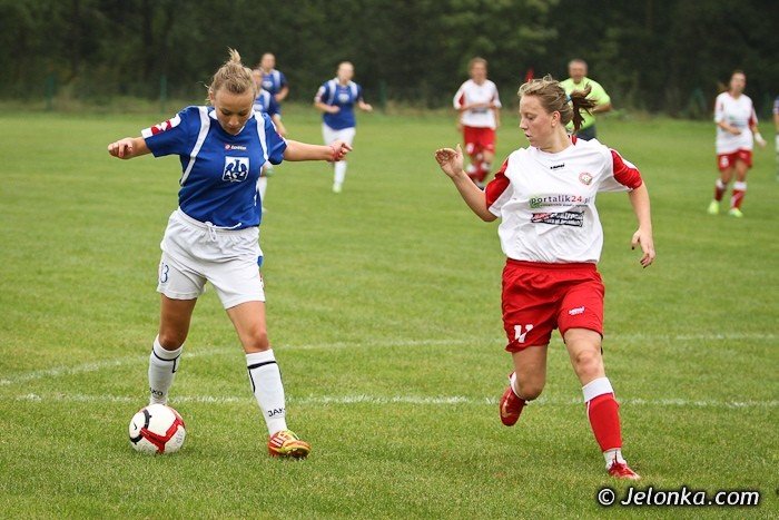 iiiliga-kobiet-pierwsze-koty-za-poty-foto-41853